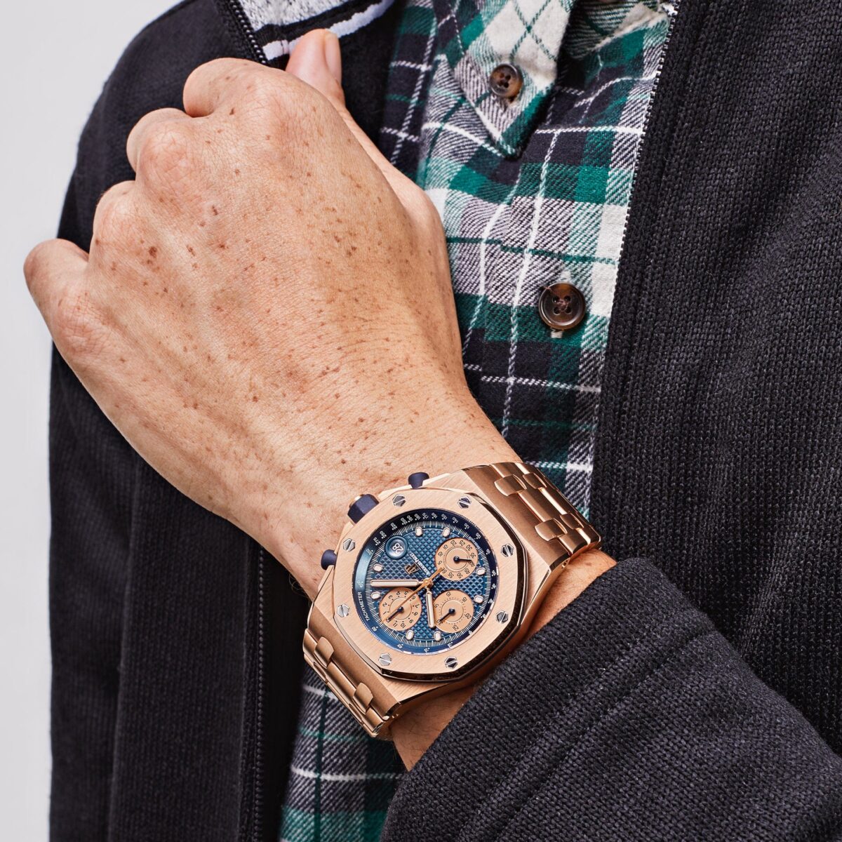 Audemars Piguet Royal Oak Offshore Chronograph Brick Rose Gold Blue Dial Replica