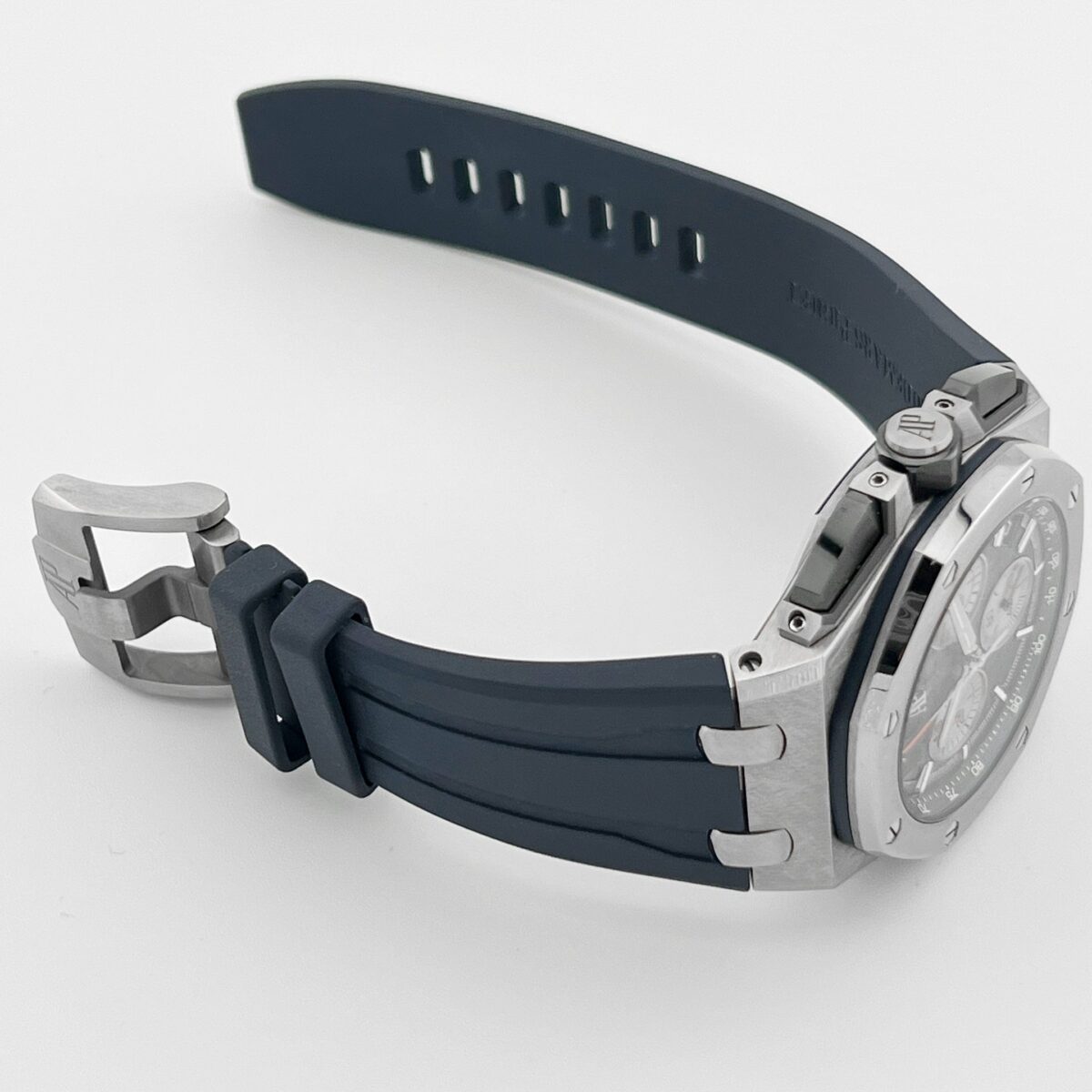 Audemars Piguet Royal Oak Offshore Chronograph Titanium Blue Dial Replica