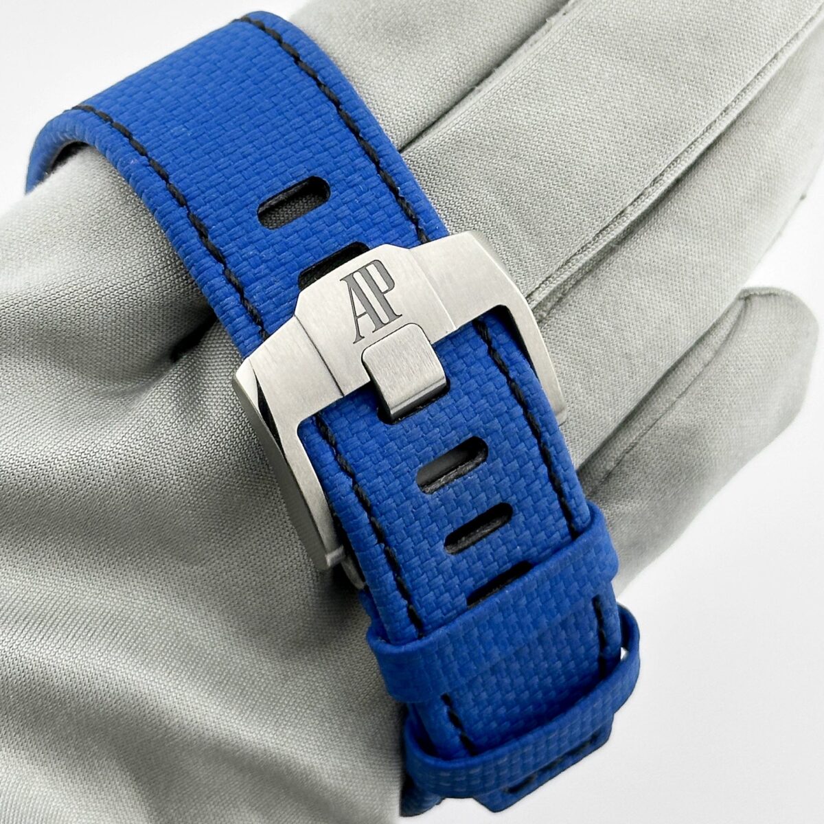 Audemars Piguet Royal Oak Offshore Selfwinding Chronograph Black/Blue Ceramic Replica