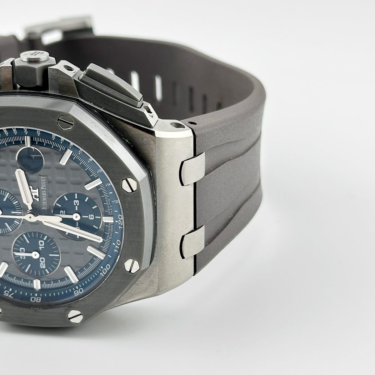 Audemars Piguet Royal Oak Offshore Selfwinding Chronograph Titanium Grey Dial Replica