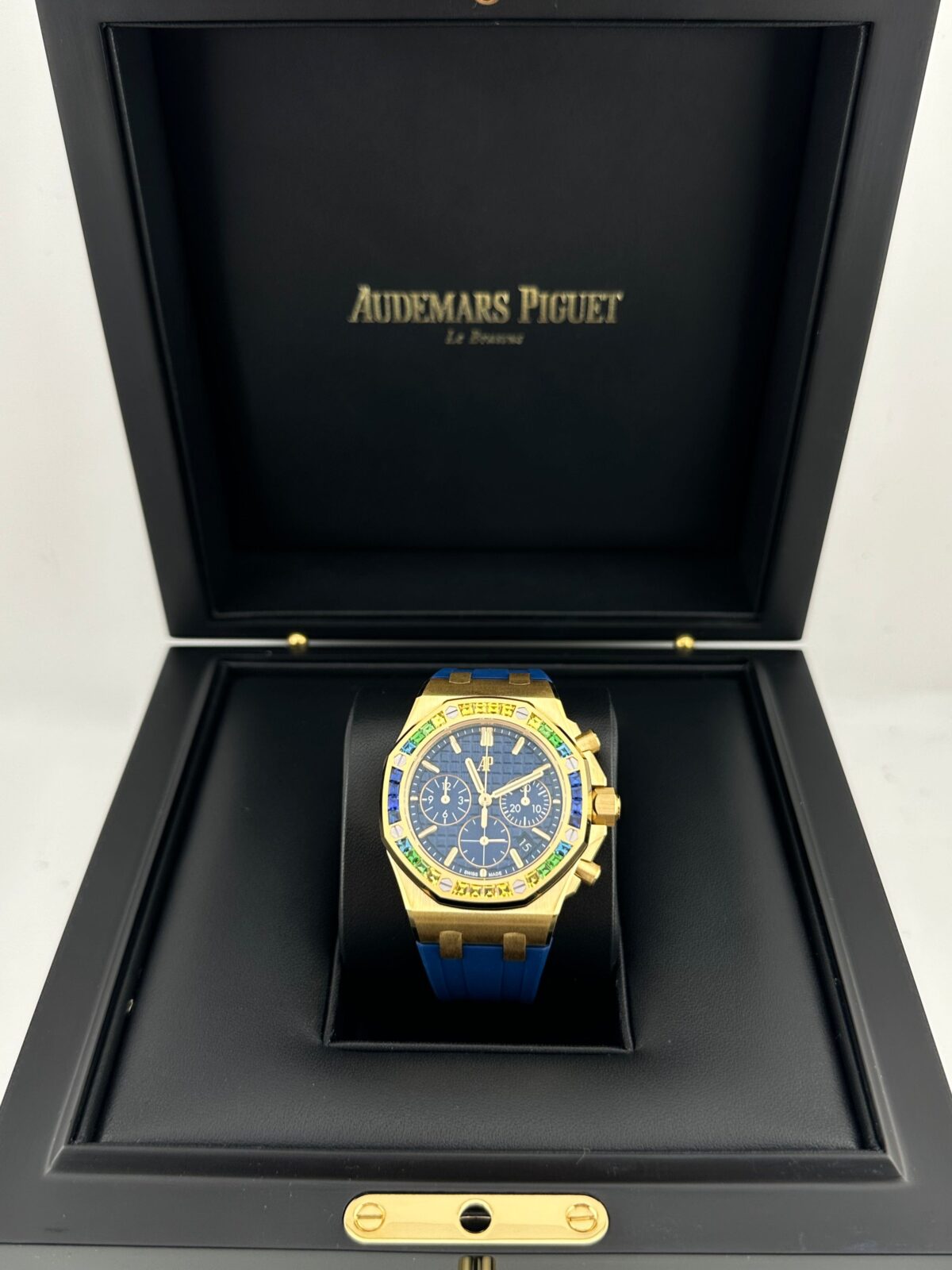 Audemars Piguet Royal Oak Offshore Yellow Gold Sapphire Dial Replica