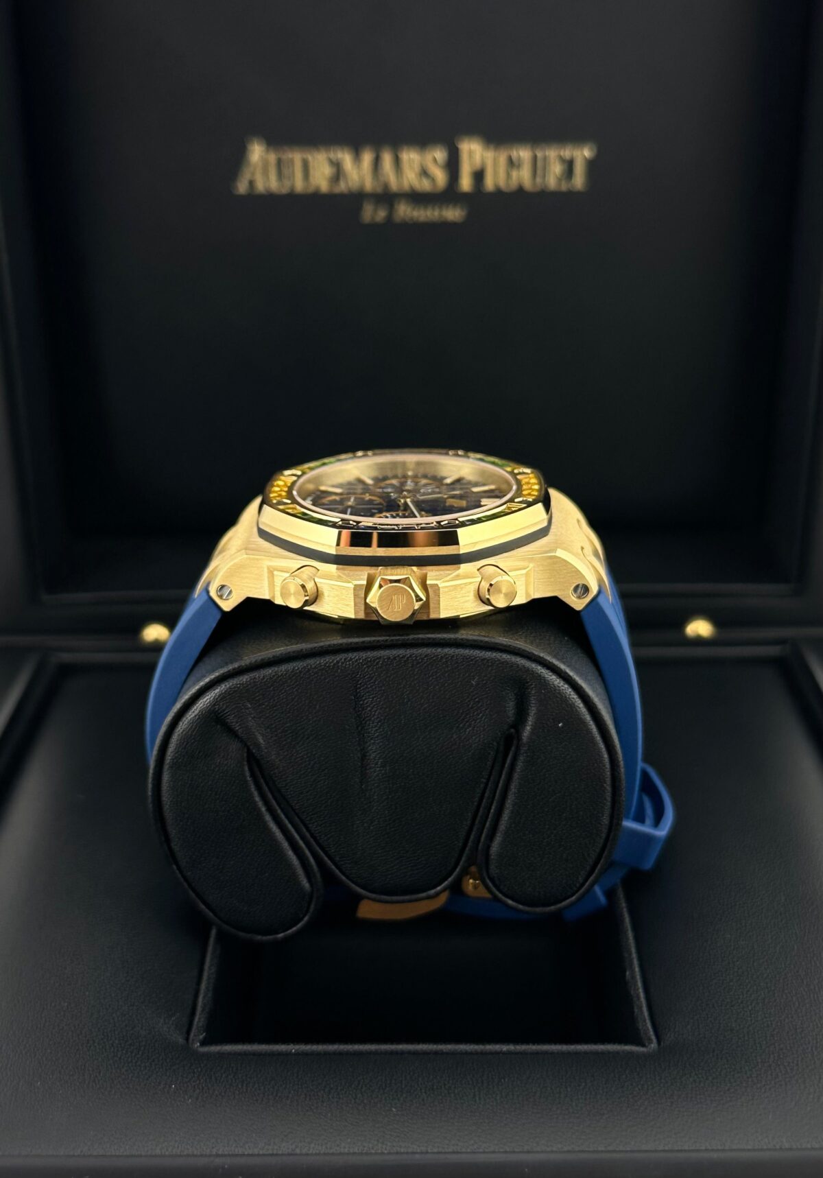 Audemars Piguet Royal Oak Offshore Yellow Gold Sapphire Dial Replica