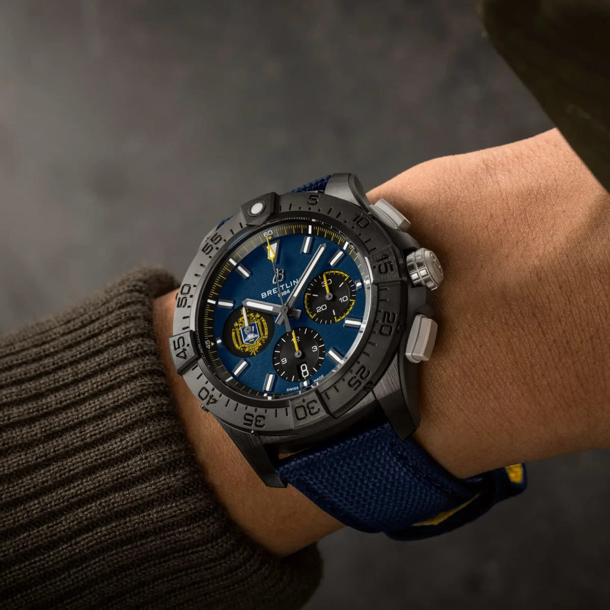 Avenger B01 Chronograph 44 Night Mission US Naval Academy Replica