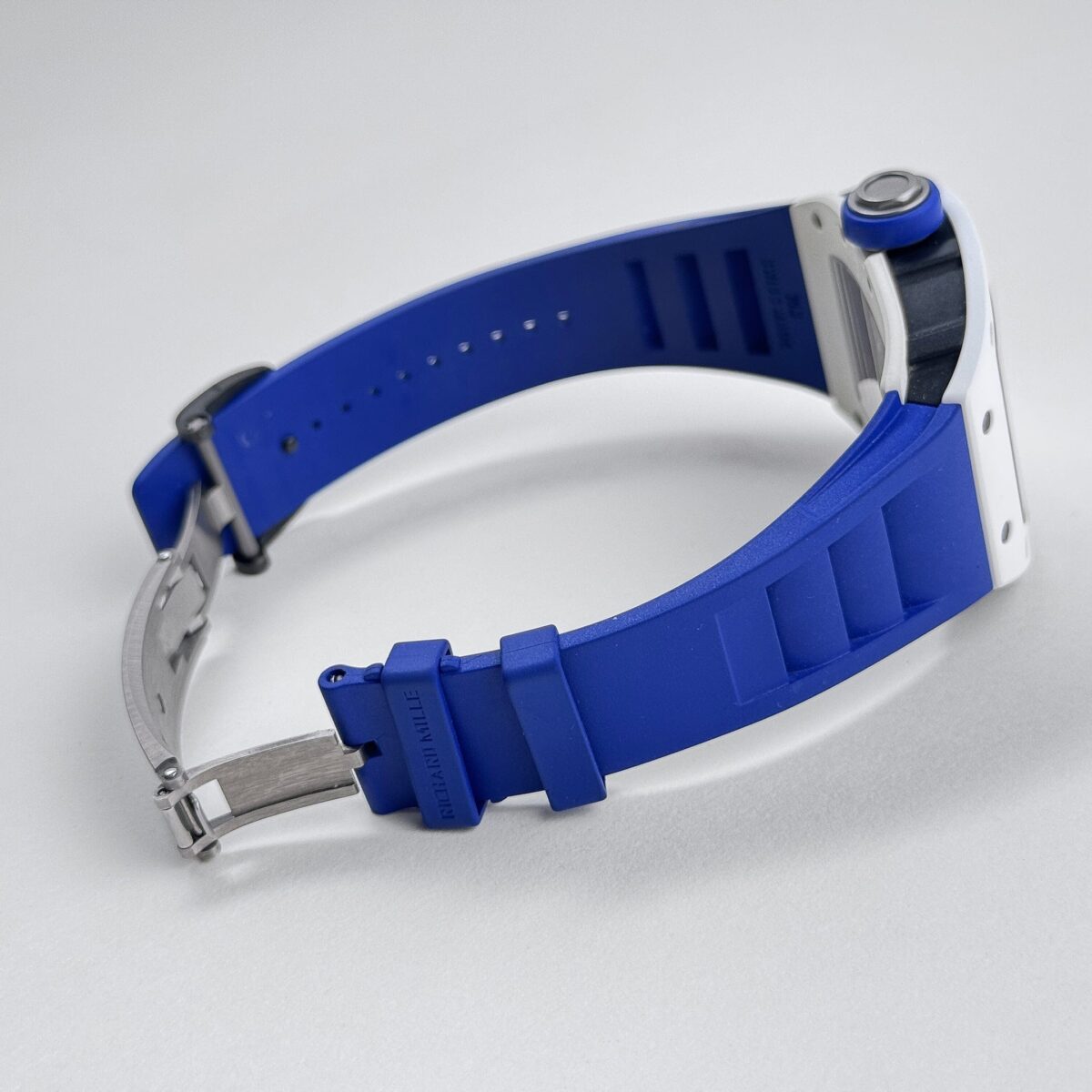 Richard Mille RM 055 Bubba Watson Japan Edition White Ceramic Titanium Blue Replica
