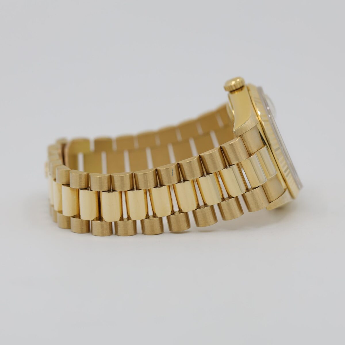 Rolex Day-Date Yellow Gold Champagne Diamond Dial Double Quickset Replica