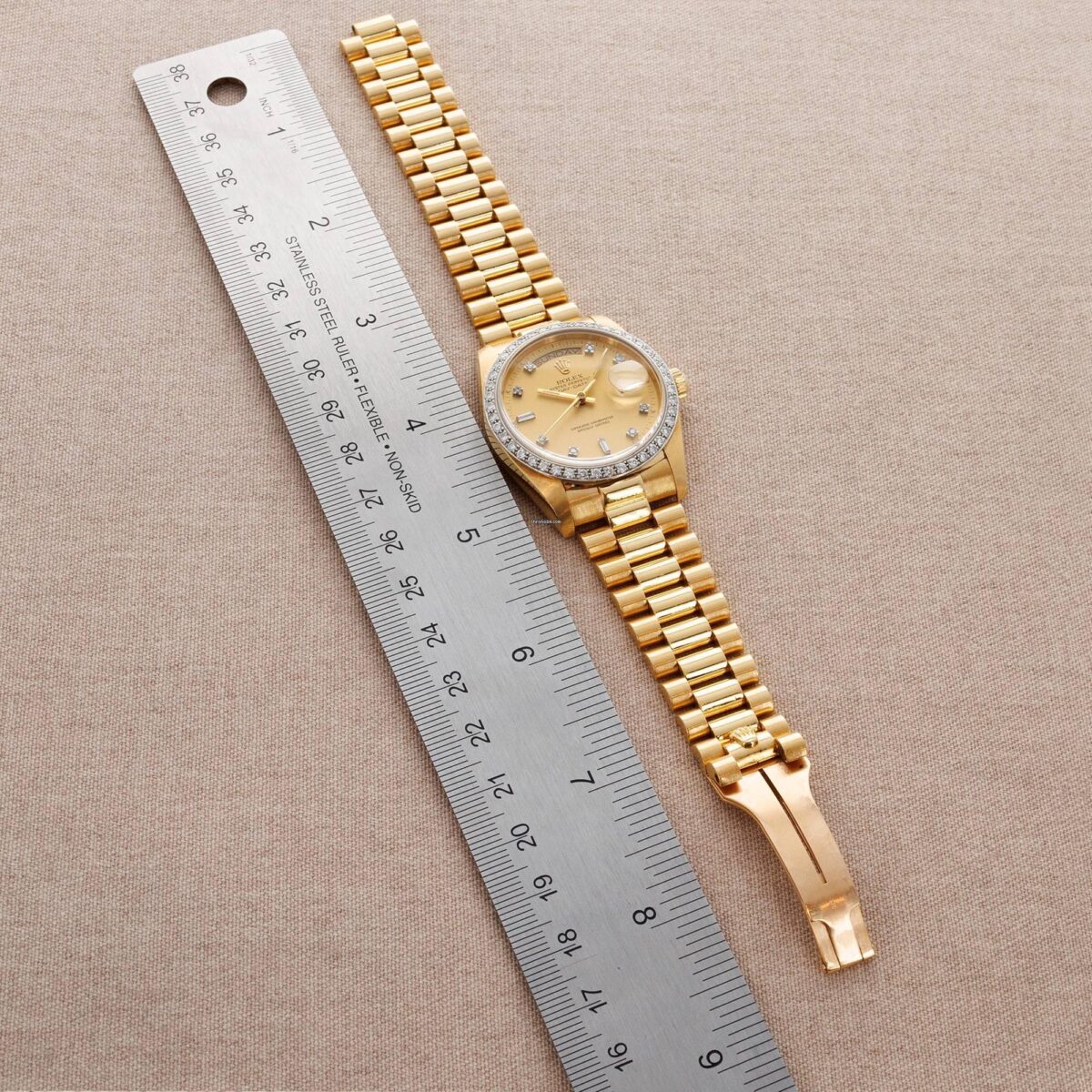 Rolex Day-Date Yellow Gold Replica